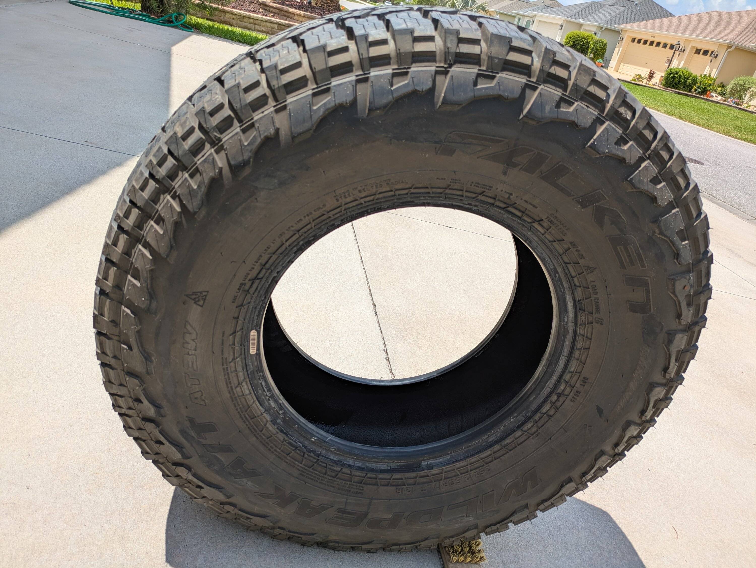 Jeep Gladiator One Brand New Falken Wildpeak AT3 35x12.5R17 $200 PXL_20250527_160237768