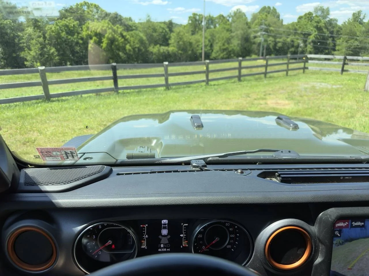 Jeep Gladiator 2021 Jeep Gladiator Mojave with winch, lots options IMG_7119 Larg