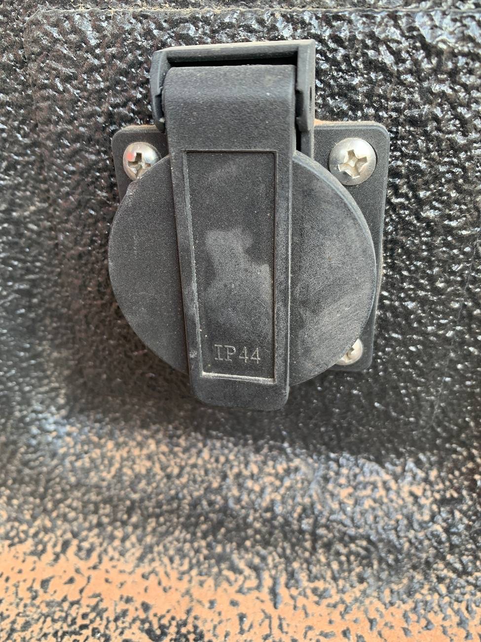 Jeep Gladiator Inverter Install image