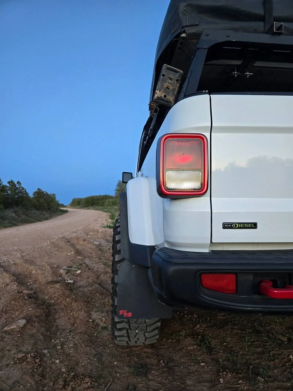Jeep Gladiator What do you recommend for aftermarket mud flaps? 20250523_205044