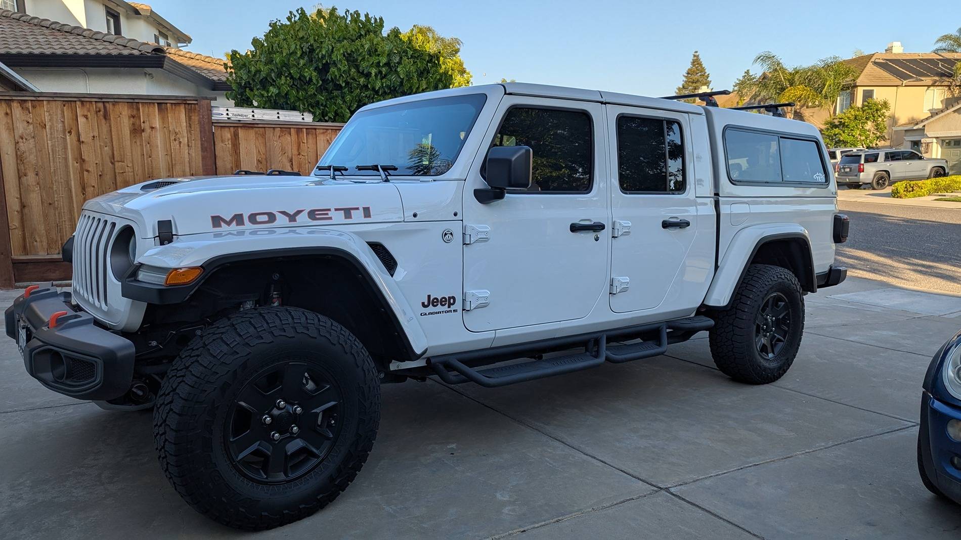 Jeep Gladiator ARE CX Classic Installed (MattK) 1000005332