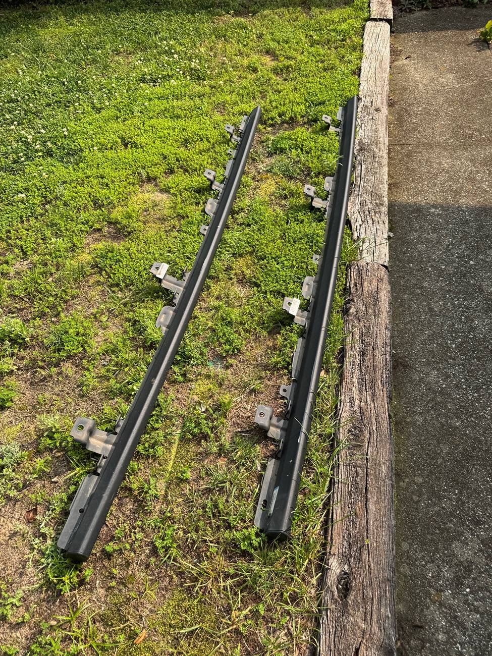 Jeep Gladiator Rubicon rock rails IMG_2152