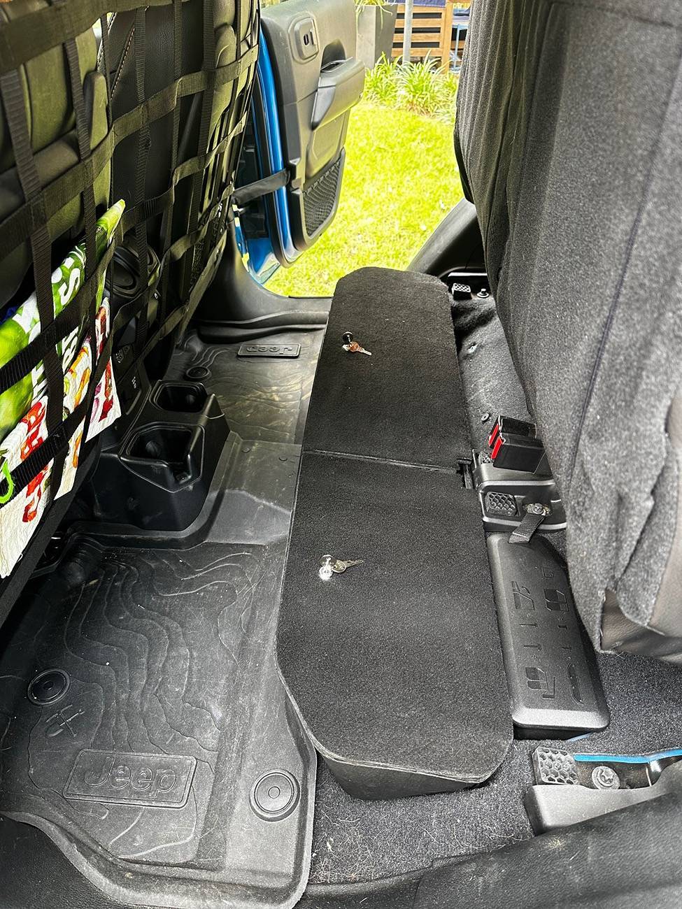 Jeep Gladiator DIY Rear Underseat Locking IMG_4465