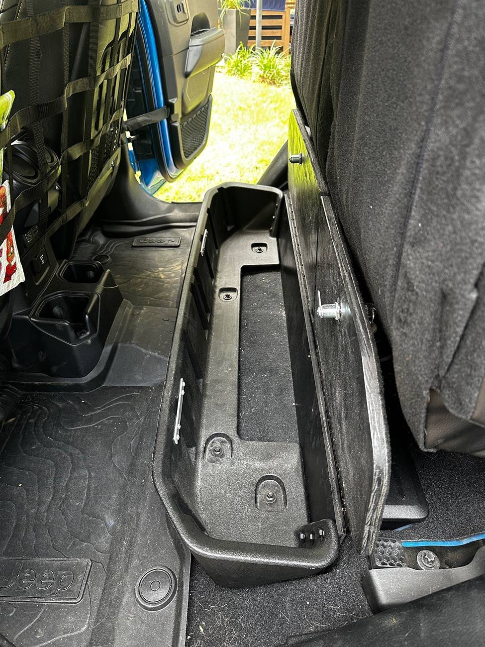 Jeep Gladiator DIY Rear Underseat Locking IMG_4466