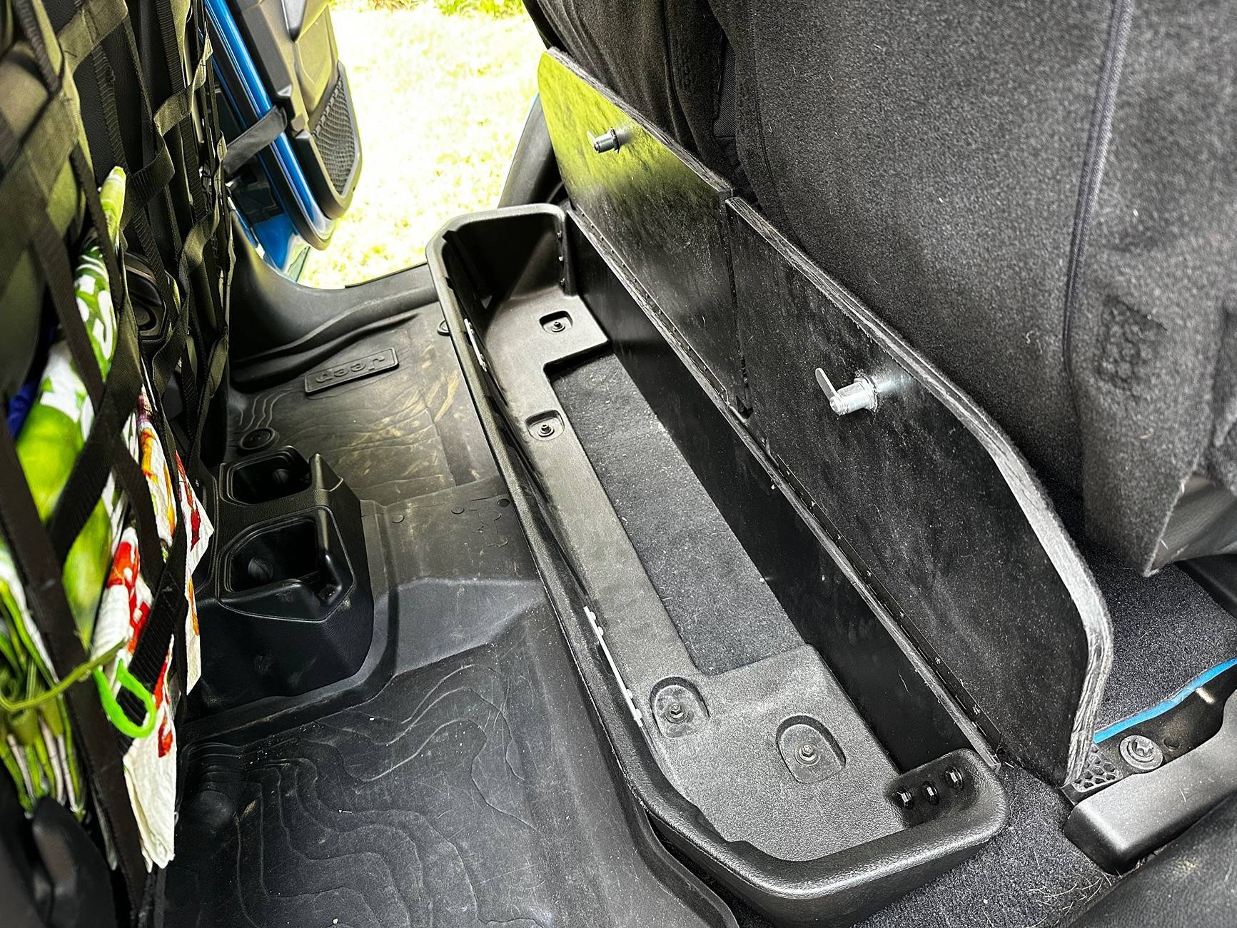 Jeep Gladiator DIY Rear Underseat Locking IMG_4467
