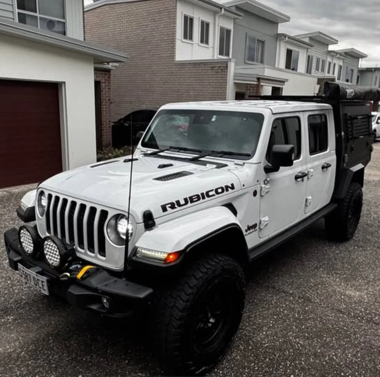 Jeep Gladiator BRIGHT WHITE Gladiator JT Club IMG_6024