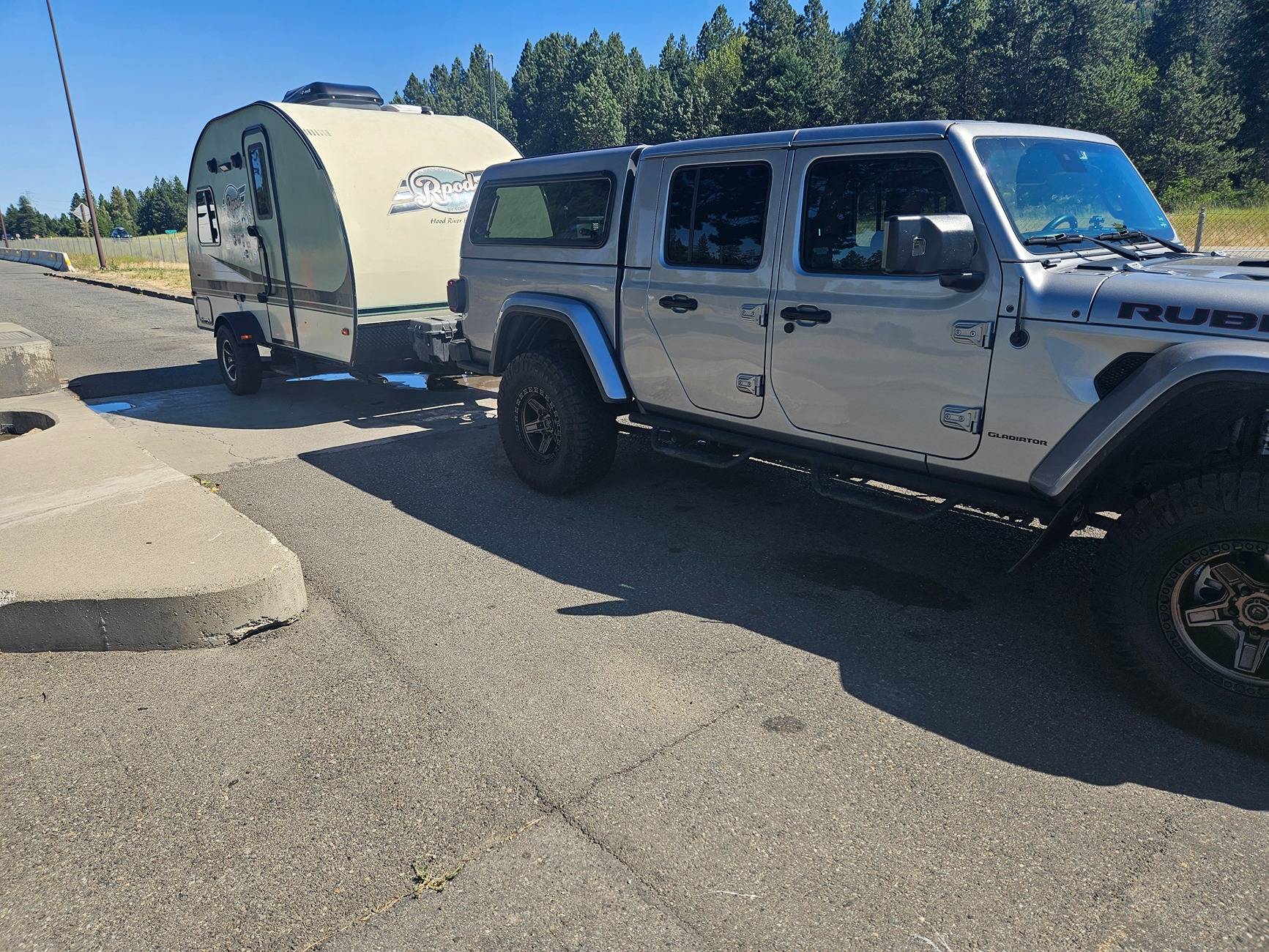 Jeep Gladiator Weight distribution hitch suggestions Rpod