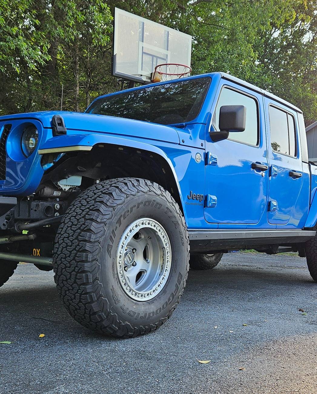 Jeep Gladiator Jeep KMC Beadlocks + BFGoodrich 37's 20250604_185158