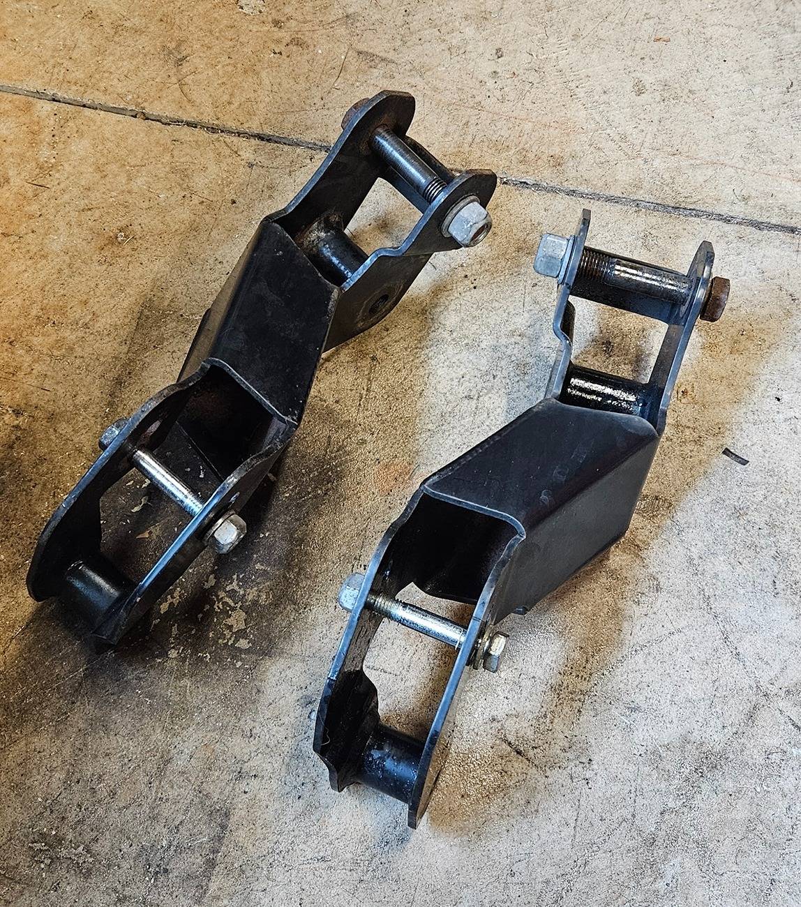 Jeep Gladiator Rustys + Rock Krawler Rear Control Arms + JKS Geometry Brackets 20250504_145537