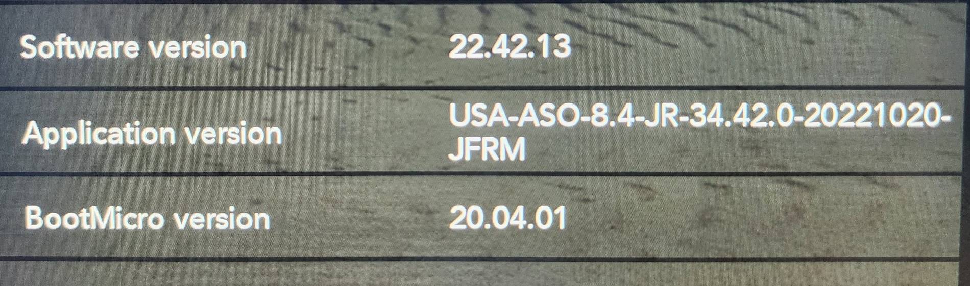 Jeep Gladiator How to: Update UConnect 8.4" via USB drive. 20250607_164303