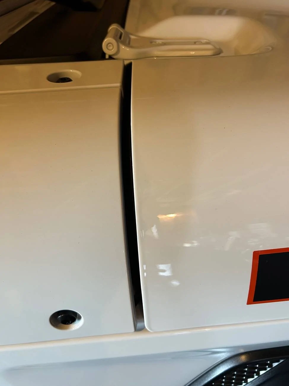 Jeep Gladiator 2024 Mojave Hood Alignment IMG_0566