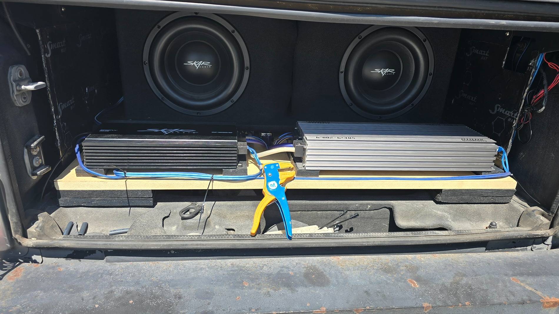 Jeep Gladiator Passenger rear subwoofer build 20250511_160411