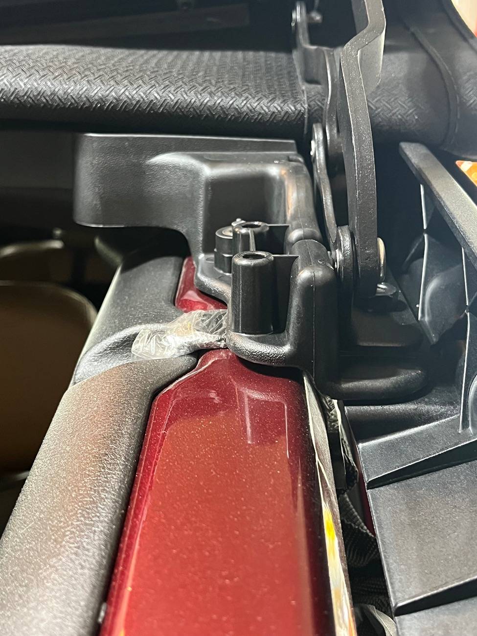 Jeep Gladiator Sunrider owners - MY mess-up, or theirs? IMG_2237