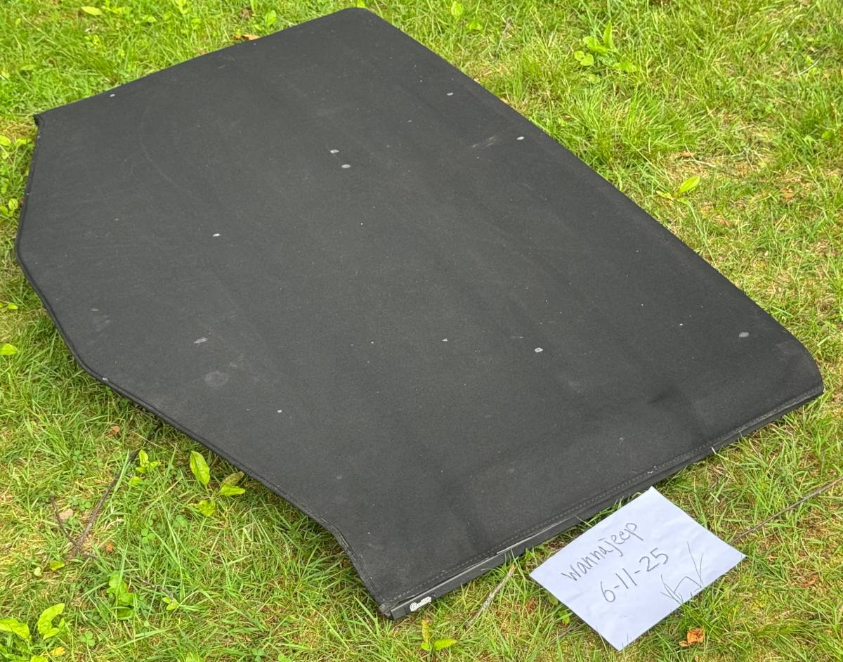 Jeep Gladiator Bestop Sunrider for Hardtop - twill - JT/JL - $450 202506_jeep_bestop_sunrider_IMG_2719_w