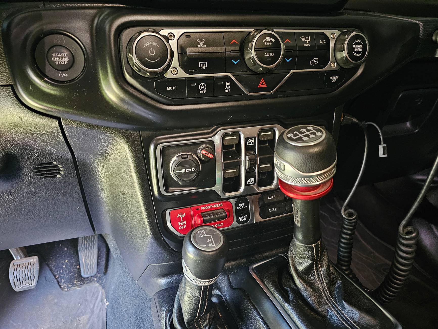 Jeep Gladiator Redarc Tow-Pro Liberty Trailer Brake Controller Knob Location Advice 20250612_111119