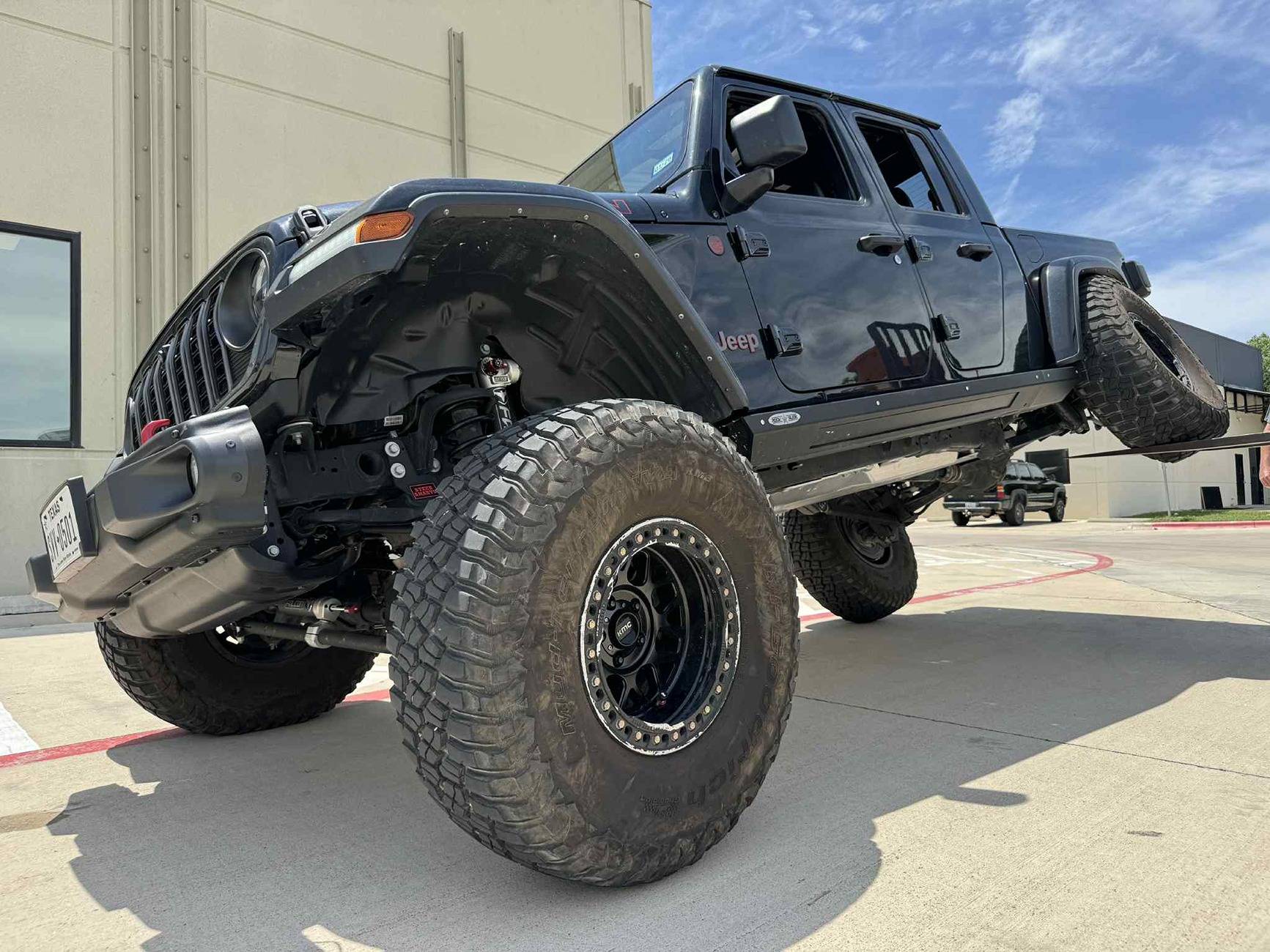 Jeep Gladiator Lets see all those Gladiators with lifts and bigger tires! 7ccf79f5-9d15-4d2e-9377-cba1f4d5a836