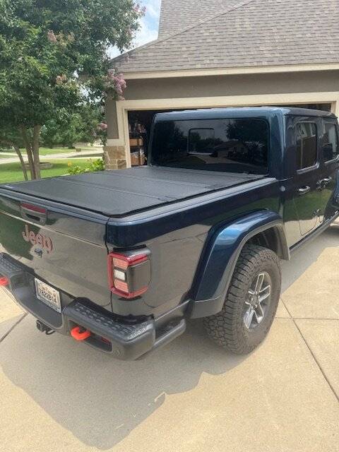 Jeep Gladiator WorkSport AL4 Tonneau Review IMG_0430