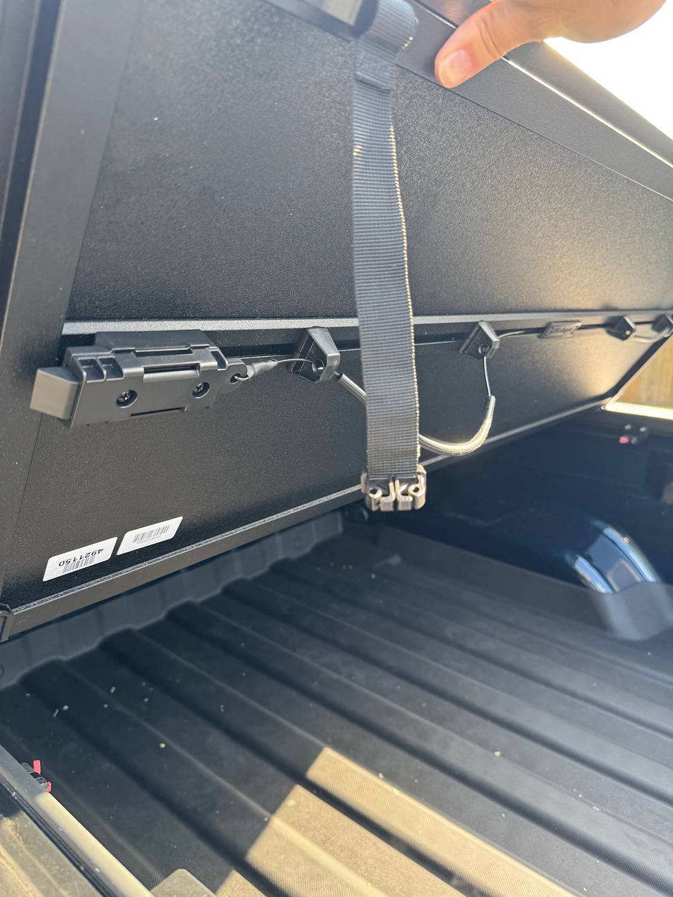 Jeep Gladiator WorkSport AL4 Tonneau Review IMG_0643