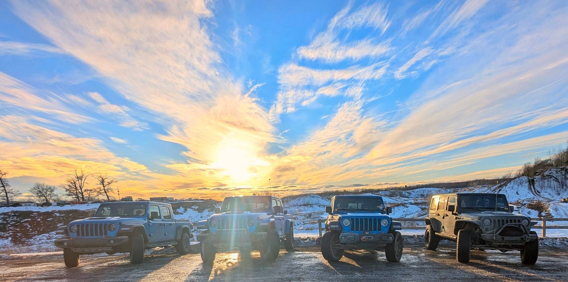 Jeep Gladiator Show your Sunrise photo PXL_20250118_214358107.NIGHT~3