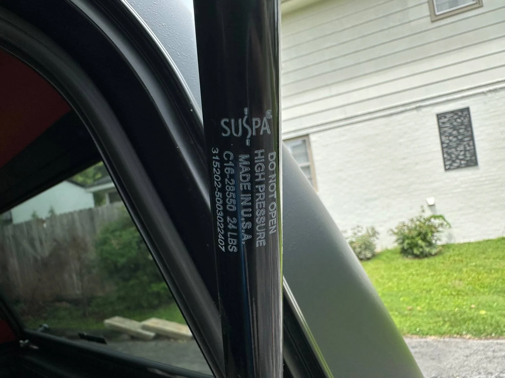 Jeep Gladiator Venturous Topper Installed 1749919718400-mn