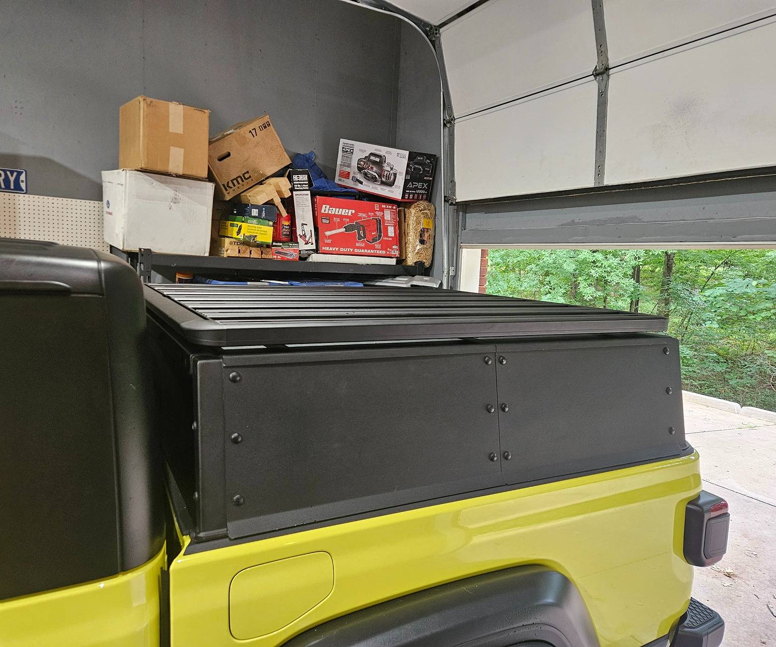 Jeep Gladiator Anyone mount a roof platform on top of a bed rack? 20250614_173349