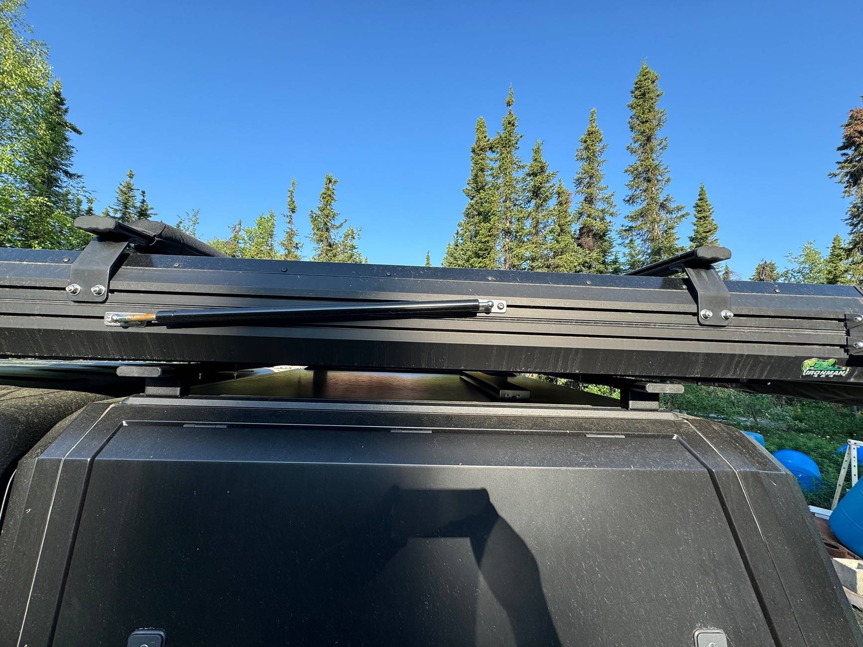 Jeep Gladiator RSI Smart Cap with Roof Top Tent IMG_1325