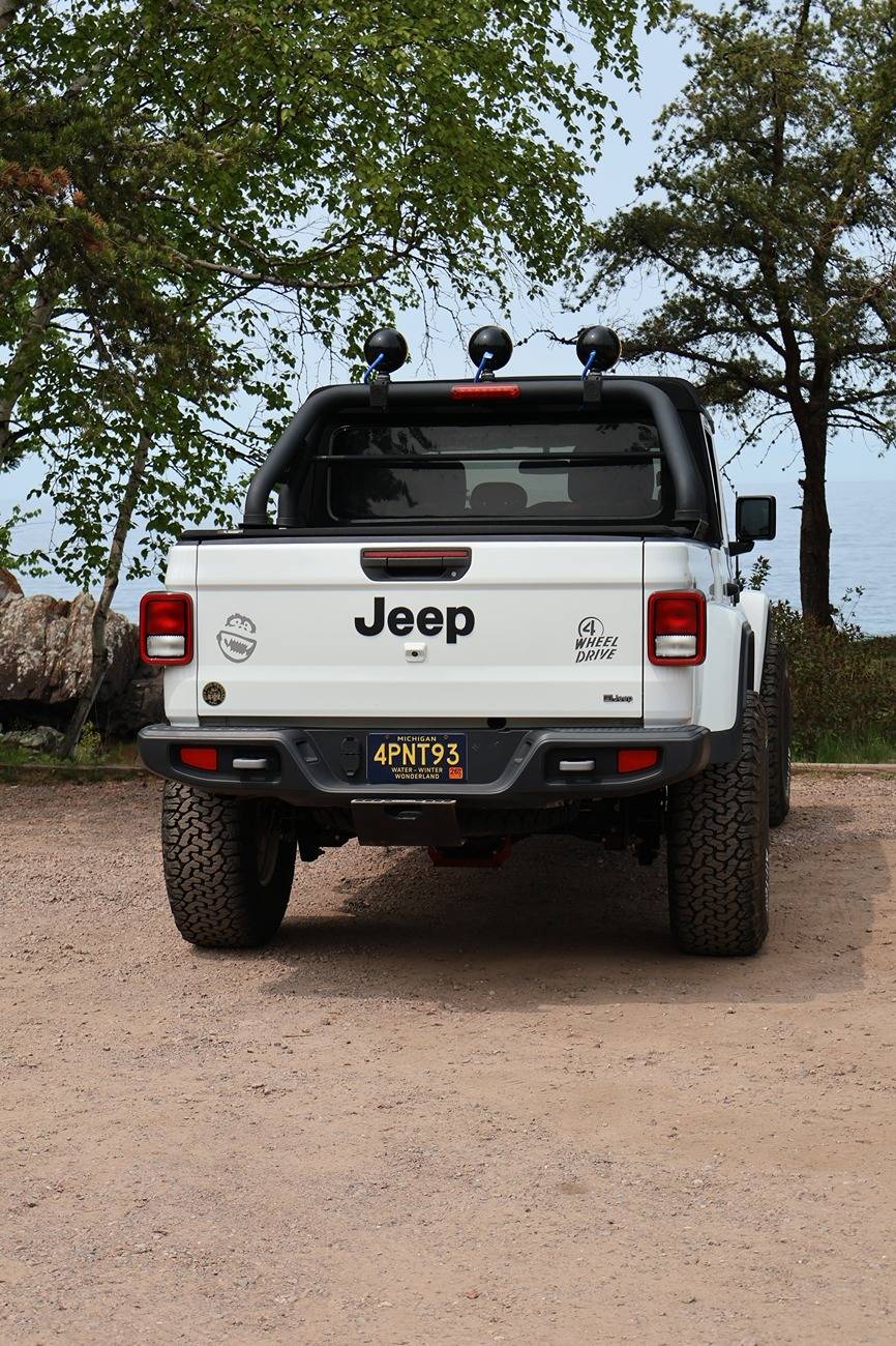Jeep Gladiator 2.5" lift with 35's, what backspace on a 17x9 rim? Eagle harbor 1