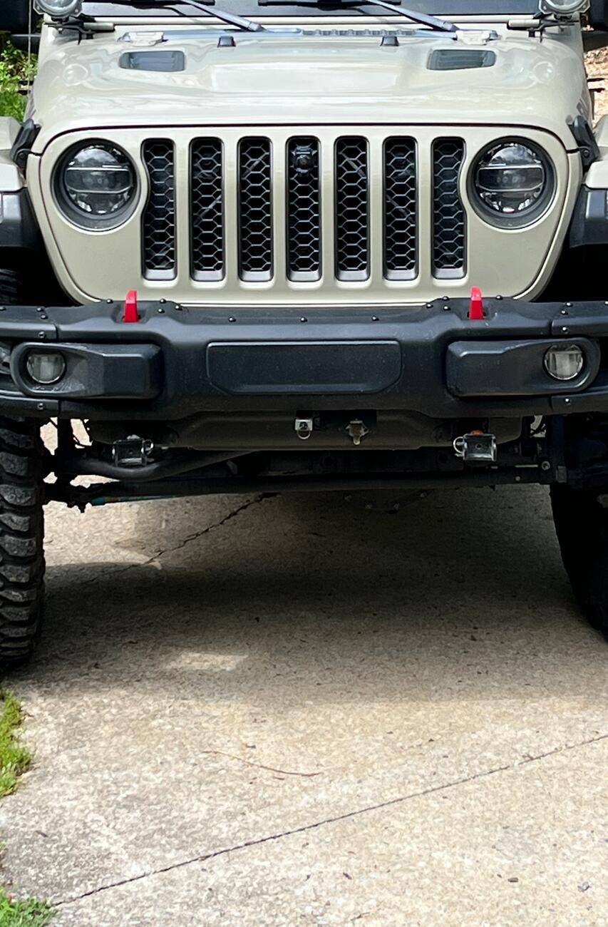 Jeep Gladiator Flat towing off of D rings IMG_2415