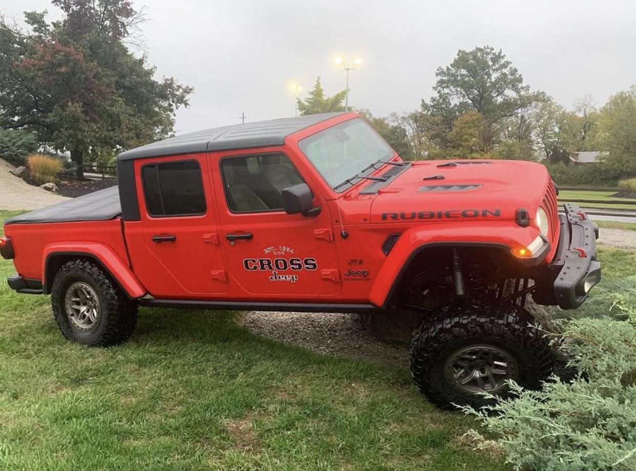 Jeep Gladiator FIRECRACKER RED Gladiator JT Club 4F2CF610-1E1A-4A62-85DB-A3871EC8A74E
