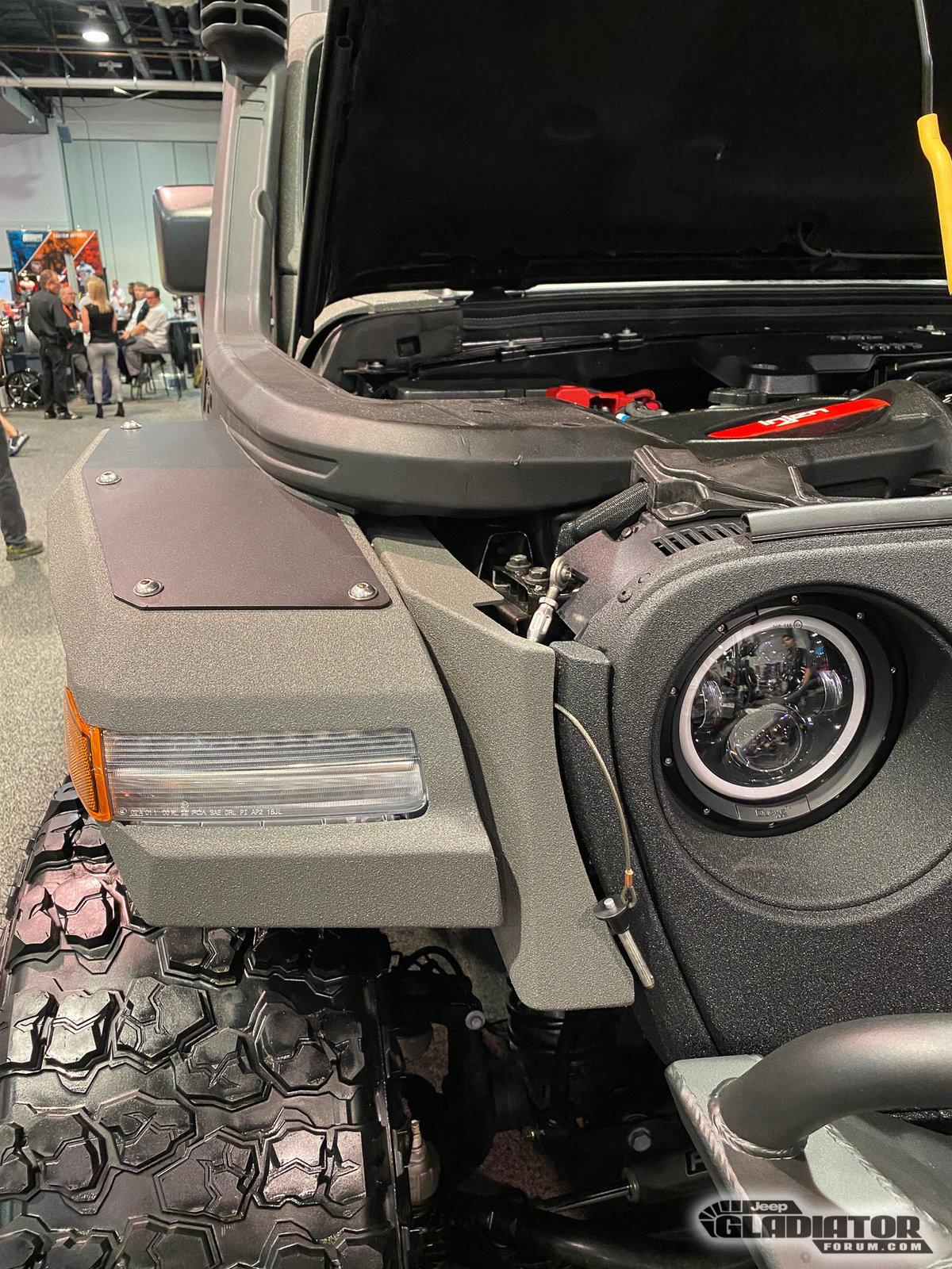 Jeep Gladiator Injen Technology Gladiator Build [SEMA 2019] Injen-Technology-Jeep-Gladiator-Build-SEMA-2019-4