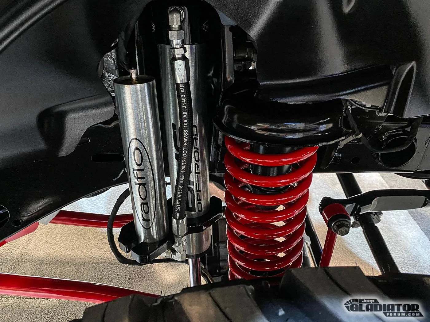 Jeep Gladiator BMS Off-Road Gladiator Build [SEMA 2019] BMS-Off-Road-Jeep-Gladiator-Build-SEMA-2019-9