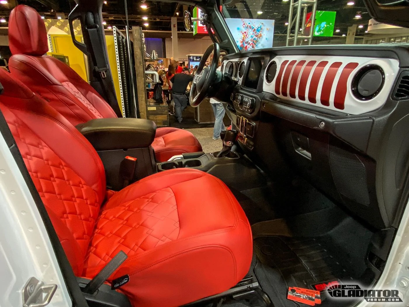 Jeep Gladiator BMS Off-Road Gladiator Build [SEMA 2019] BMS-Off-Road-Jeep-Gladiator-Build-SEMA-2019-10