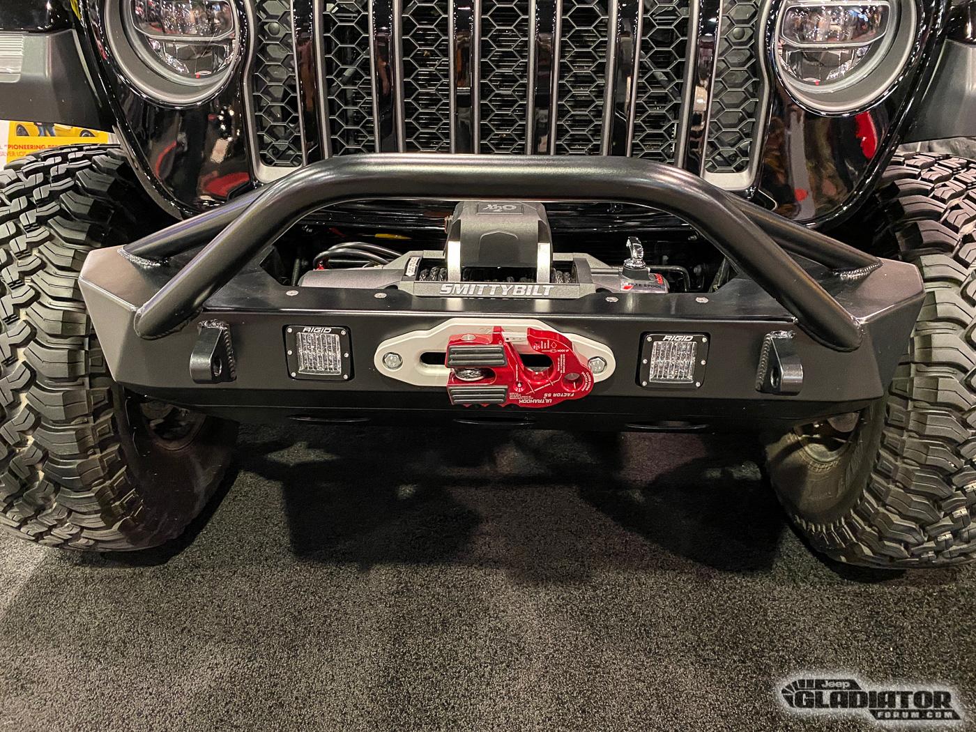 Jeep Gladiator SoMad4x4 Gladiator Rubicon Build [SEMA 2019] SoMad4x4-Gladiator-Build-SEMA-2019-2