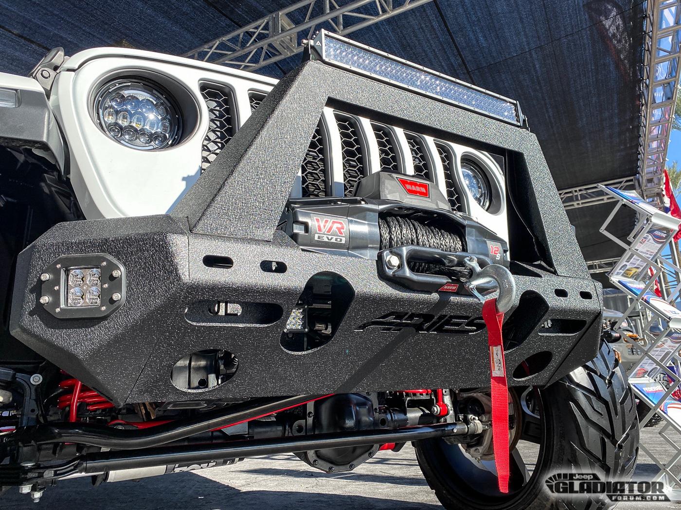 Jeep Gladiator Federal Tyres Gladiator Build [SEMA 2019] Federal-Tyres-JT-Gladiator-Build-SEMA-2019-3