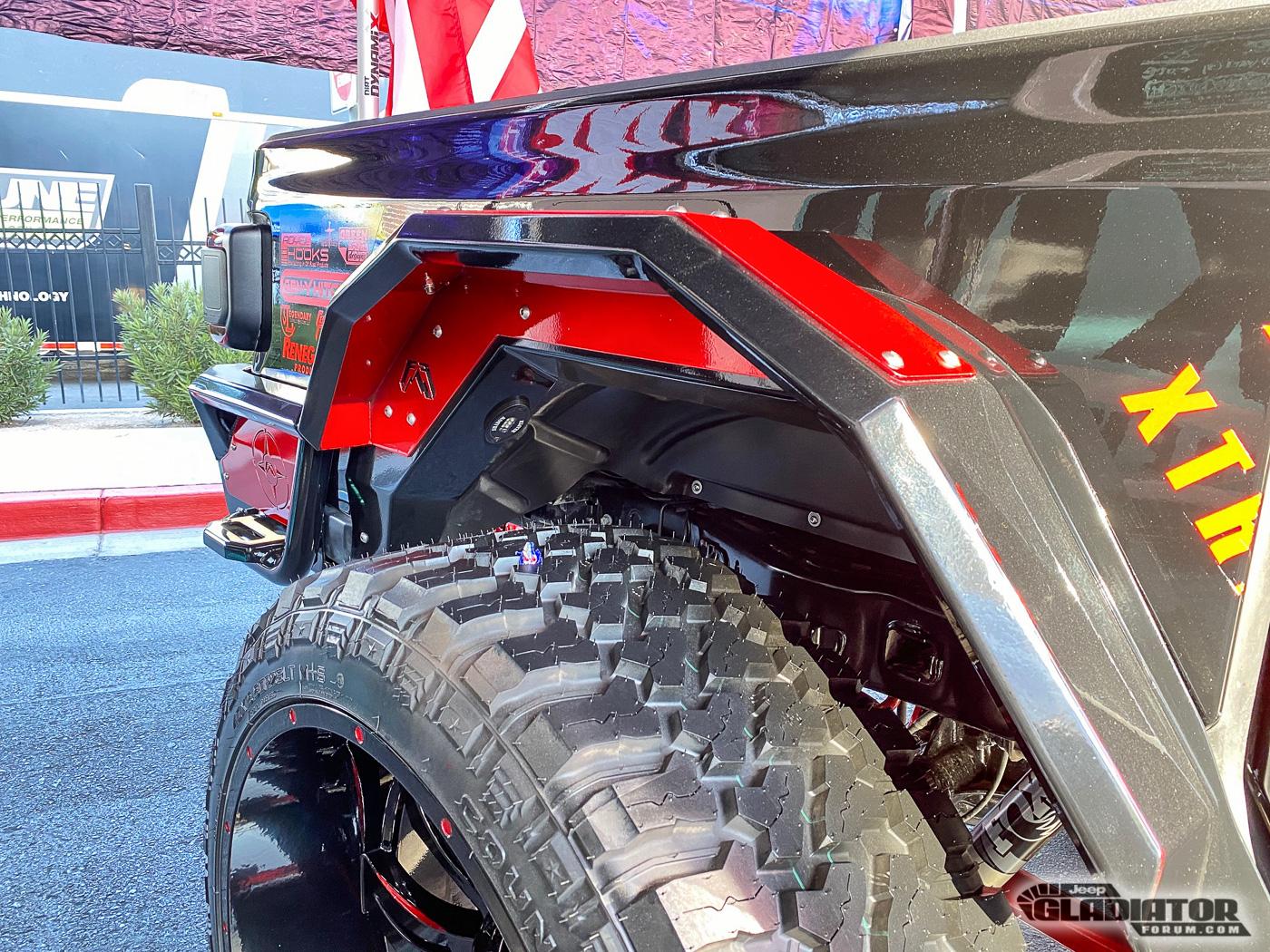 Jeep Gladiator Xtreme Mudder Gladiator Build [SEMA 2019] Xtreme-Mudder-Gladiator-Build-SEMA-2019-11