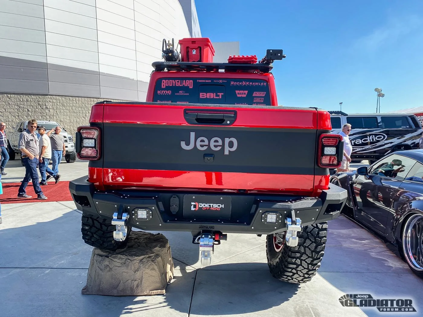Jeep Gladiator Doetsch Off-Road / Bolt Lock Gladiator Build [SEMA 2019] Doetsch-Off-Road-Bolt-Lock-Gladiator-Build-SEMA-2019-20