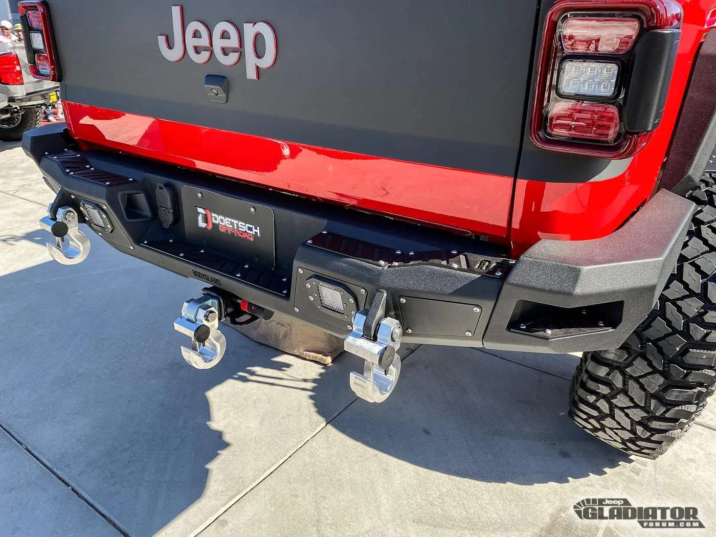 Jeep Gladiator Doetsch Off-Road / Bolt Lock Gladiator Build [SEMA 2019] Doetsch-Off-Road-Bolt-Lock-Gladiator-Build-SEMA-2019-21