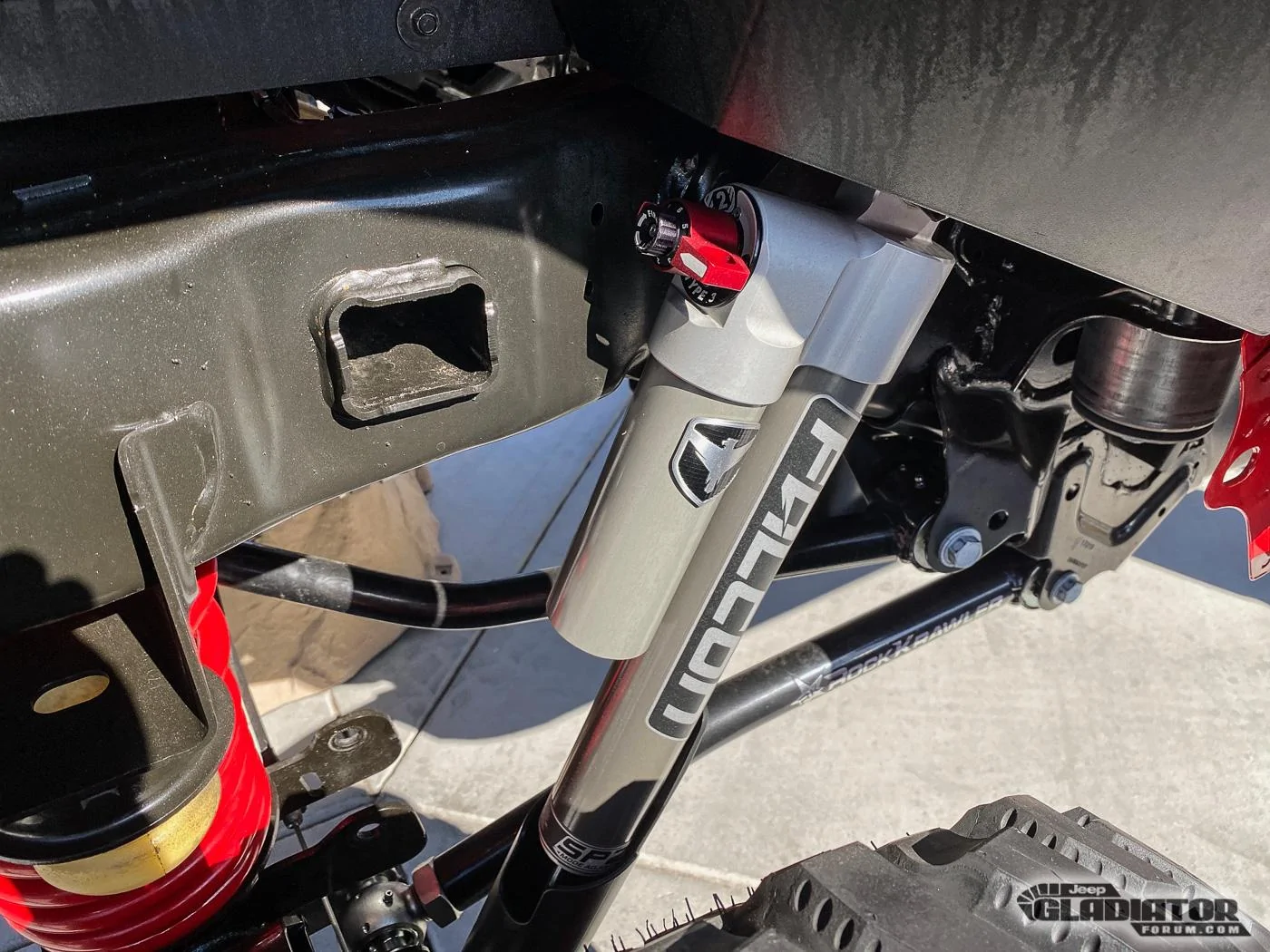 Jeep Gladiator Doetsch Off-Road / Bolt Lock Gladiator Build [SEMA 2019] Doetsch-Off-Road-Bolt-Lock-Gladiator-Build-SEMA-2019-22