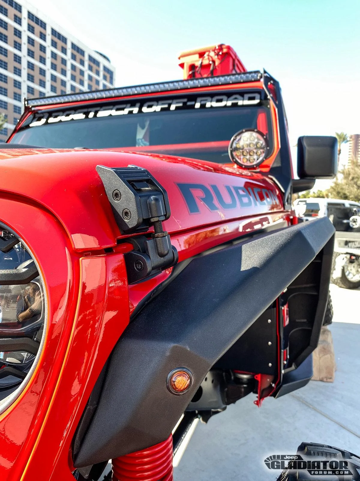 Jeep Gladiator Doetsch Off-Road / Bolt Lock Gladiator Build [SEMA 2019] Doetsch-Off-Road-Bolt-Lock-Gladiator-Build-SEMA-2019-25