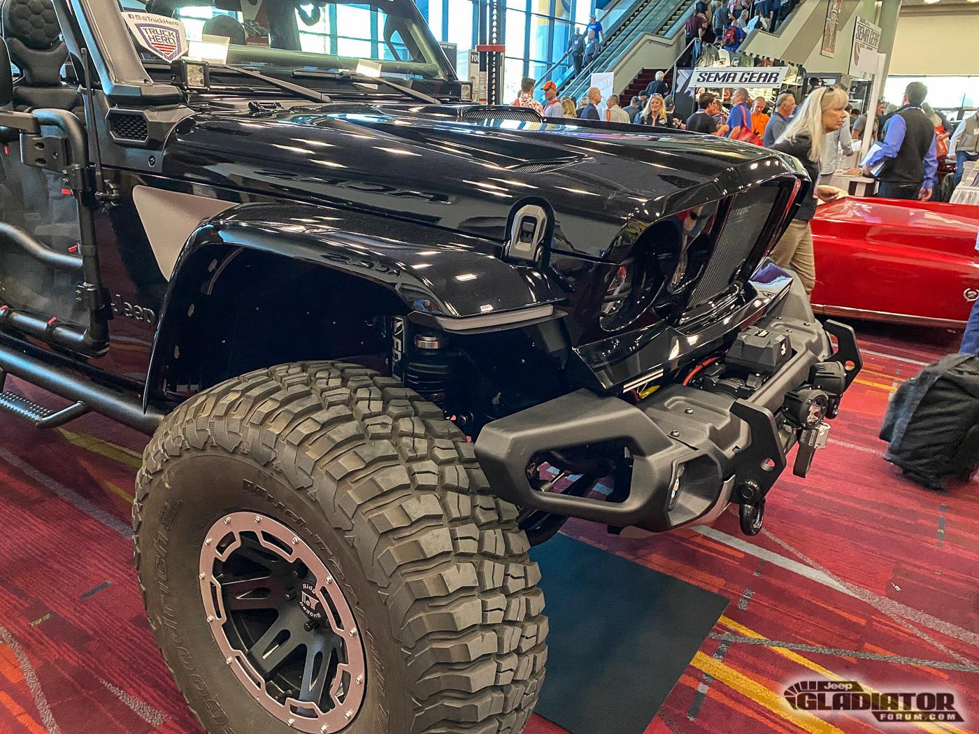 Jeep Gladiator Doetsch Off-Road / Rugged Ridge Gladiator Build [SEMA 2019] Doetsch-Off-Road-Rugged-Ridge-Jeep-Gladiator-Build-SEMA-2019-6
