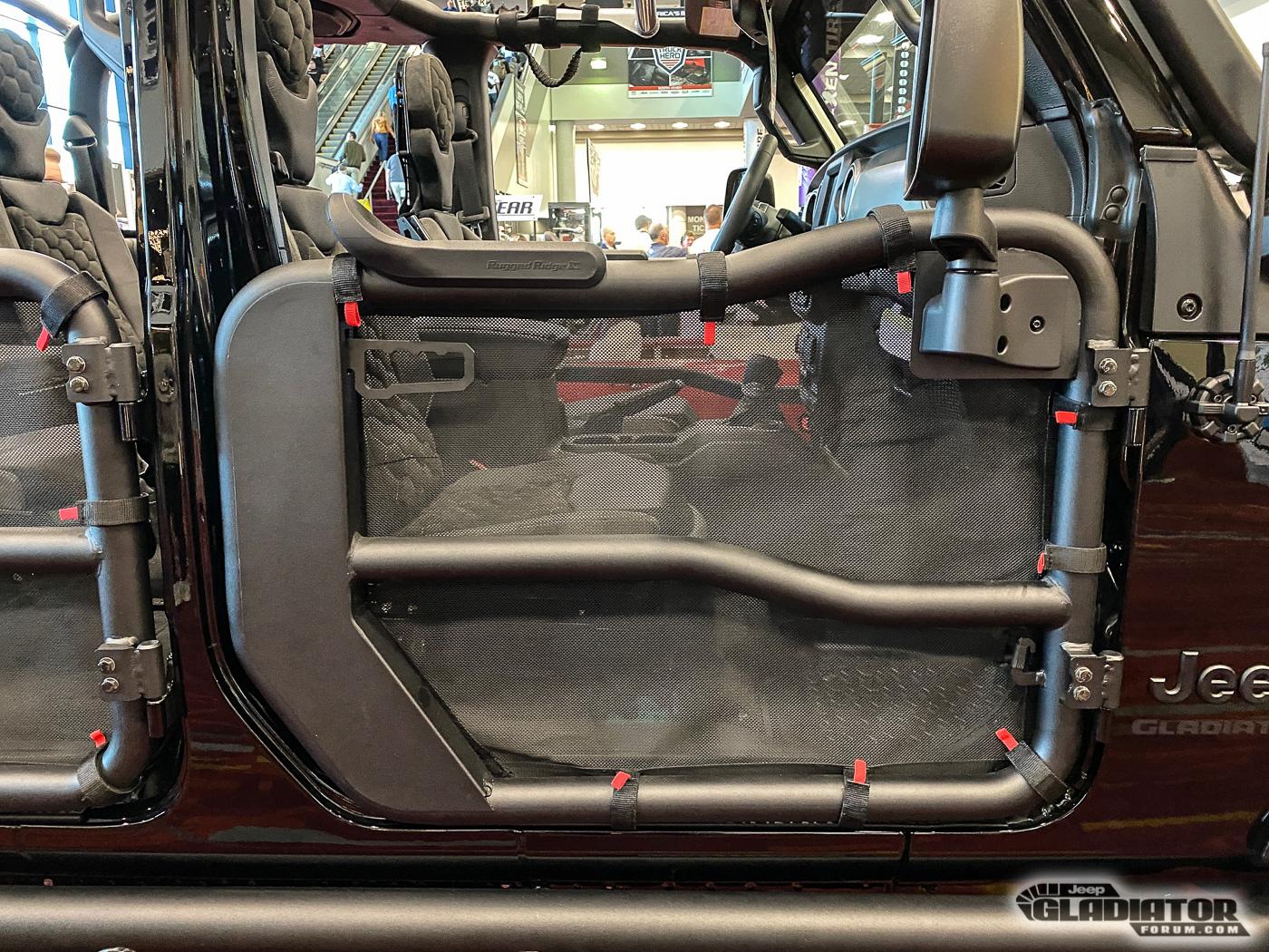 Jeep Gladiator Doetsch Off-Road / Rugged Ridge Gladiator Build [SEMA 2019] Doetsch-Off-Road-Rugged-Ridge-Jeep-Gladiator-Build-SEMA-2019-8