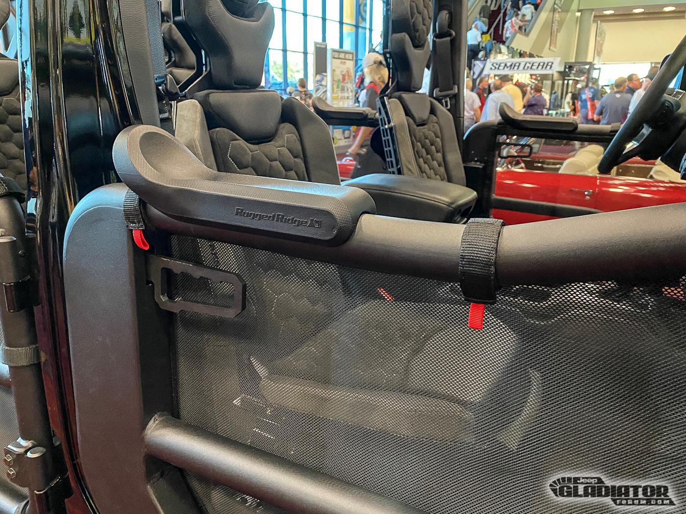 Jeep Gladiator Doetsch Off-Road / Rugged Ridge Gladiator Build [SEMA 2019] Doetsch-Off-Road-Rugged-Ridge-Jeep-Gladiator-Build-SEMA-2019-9