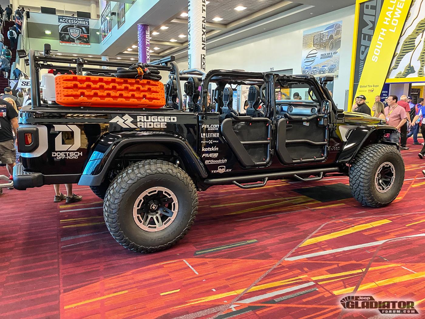 Jeep Gladiator Doetsch Off-Road / Rugged Ridge Gladiator Build [SEMA 2019] Doetsch-Off-Road-Rugged-Ridge-Jeep-Gladiator-Build-SEMA-2019-19