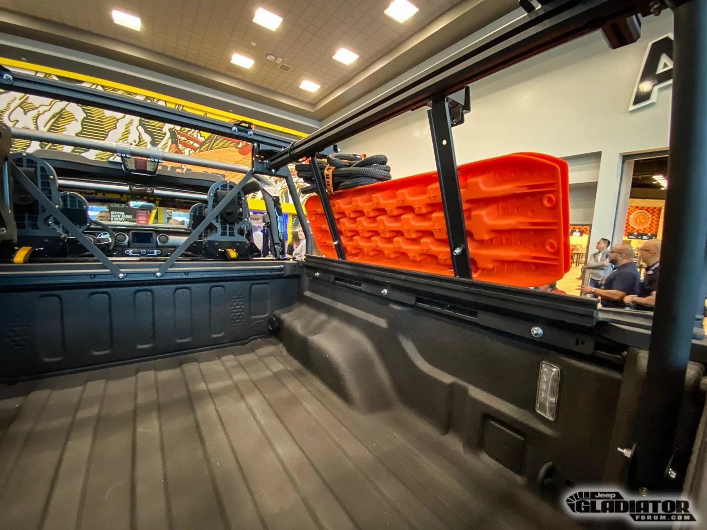 Jeep Gladiator Doetsch Off-Road / Rugged Ridge Gladiator Build [SEMA 2019] Doetsch-Off-Road-Rugged-Ridge-Jeep-Gladiator-Build-SEMA-2019-23