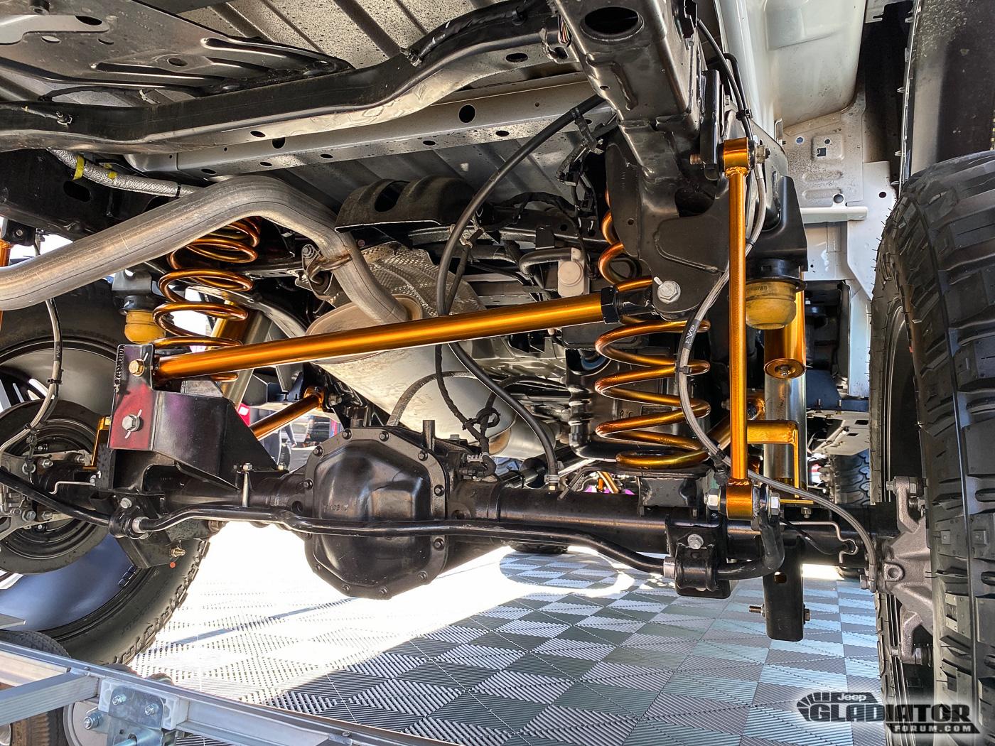 Jeep Gladiator Grid Off-Road Gladiator Build [SEMA 2019] Grid-Off-Road-Jeep-Gladiator-Build-SEMA-2019-18