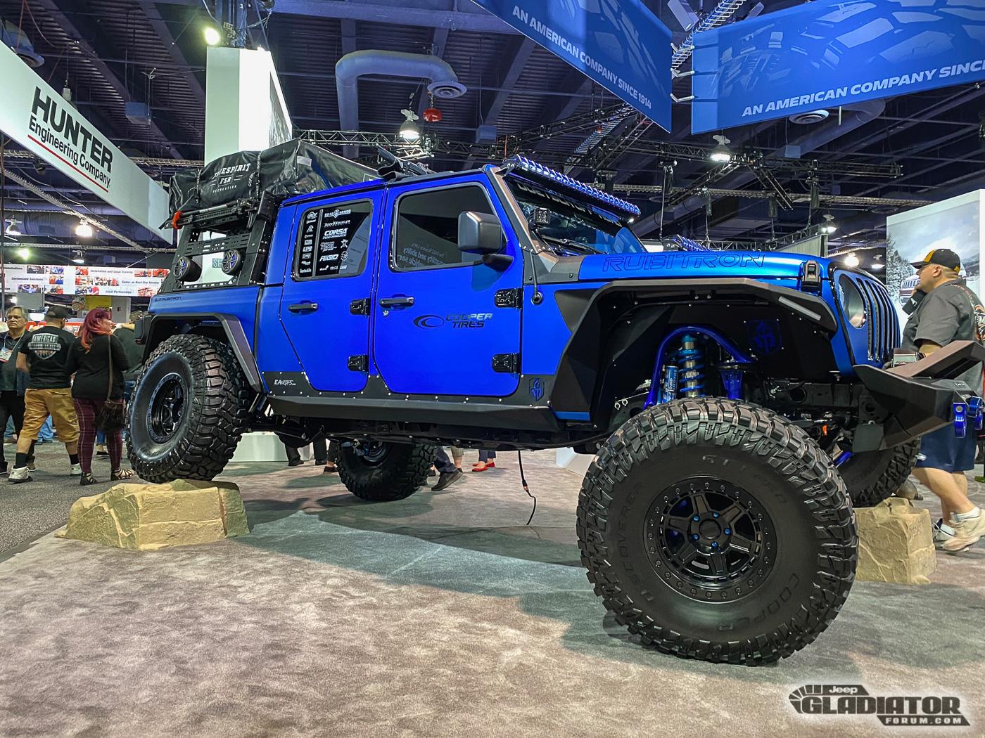 Jeep Gladiator Doetsch Off-Road / Rubitron Gladiator Build [SEMA 2019] Doetsch-Off-Road-Rubitron-Jeep-Gladiator-Build-SEMA-2019-27