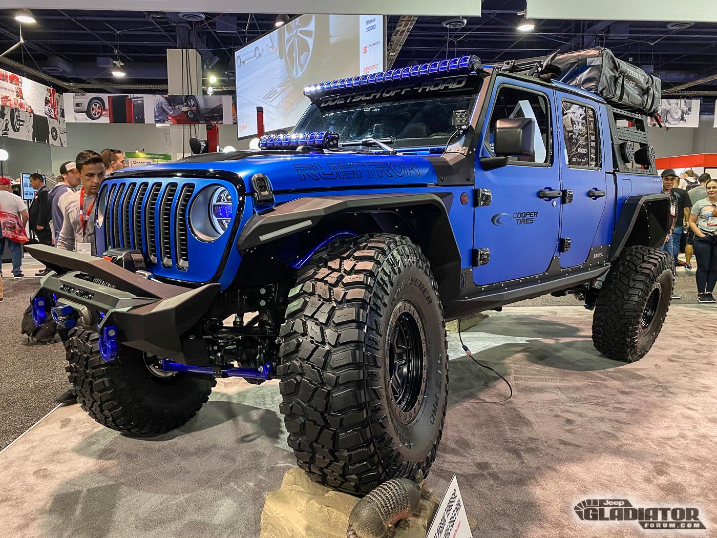 Jeep Gladiator Doetsch Off-Road / Rubitron Gladiator Build [SEMA 2019] Doetsch-Off-Road-Rubitron-Jeep-Gladiator-Build-SEMA-2019-5