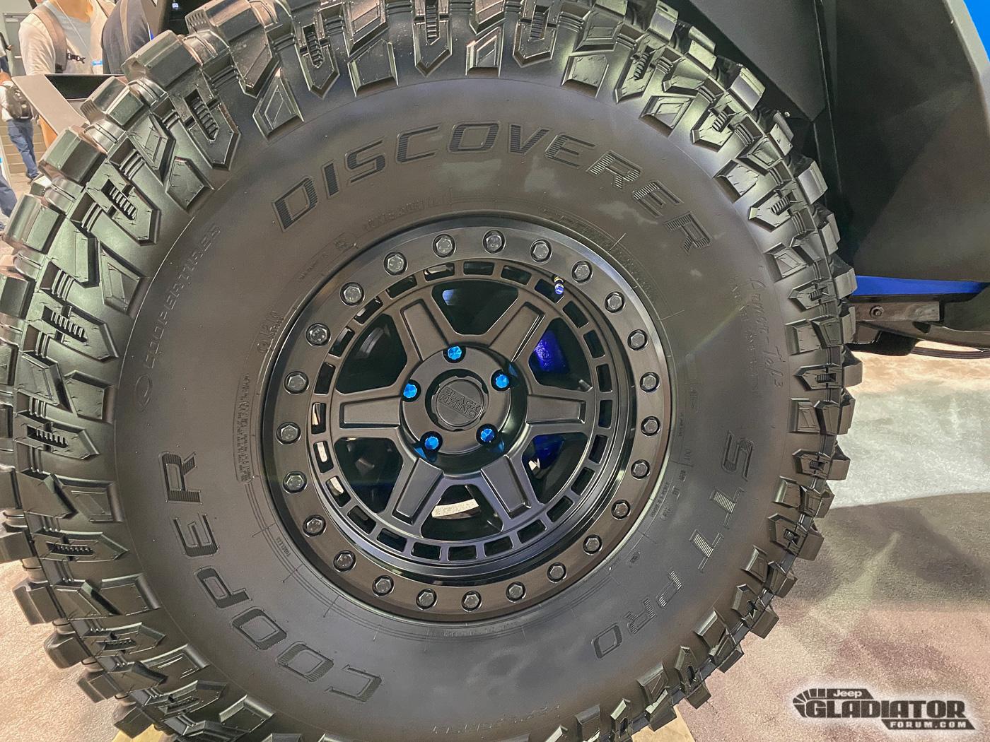 Jeep Gladiator Doetsch Off-Road / Rubitron Gladiator Build [SEMA 2019] Doetsch-Off-Road-Rubitron-Jeep-Gladiator-Build-SEMA-2019-11