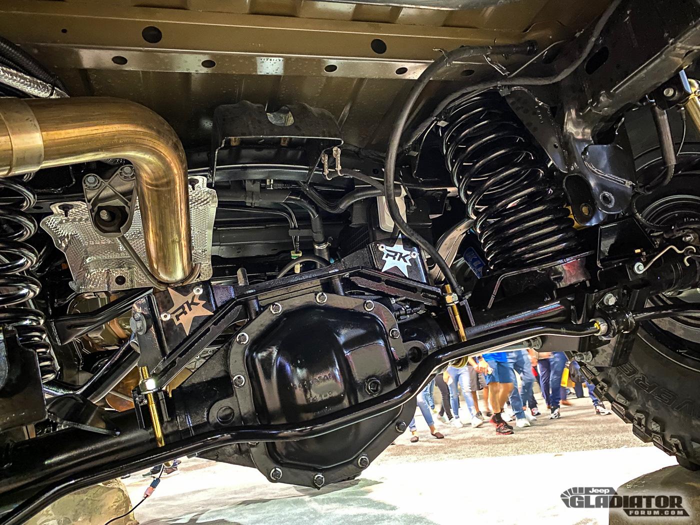 Jeep Gladiator Doetsch Off-Road / Rubitron Gladiator Build [SEMA 2019] Doetsch-Off-Road-Rubitron-Jeep-Gladiator-Build-SEMA-2019-20