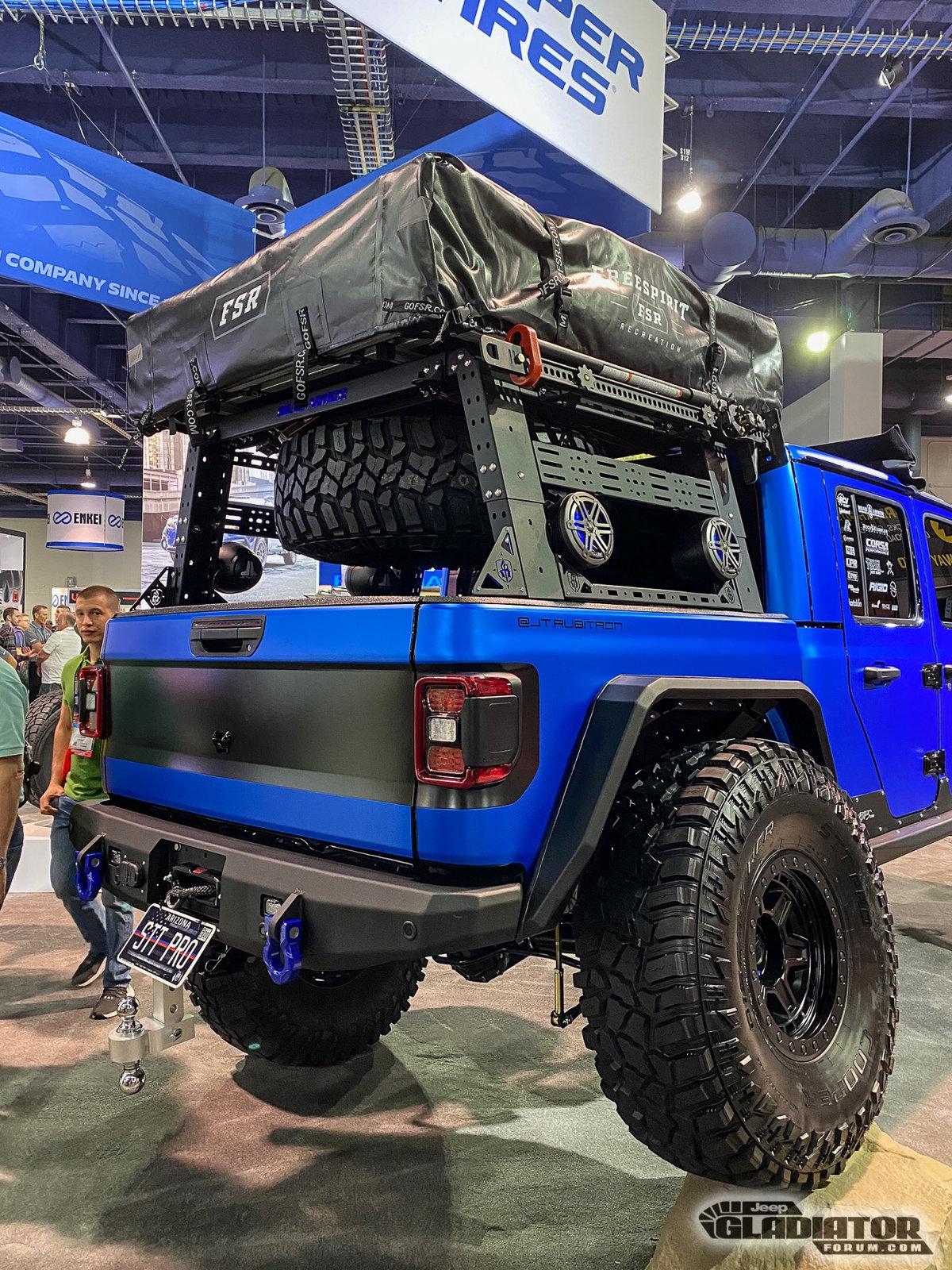 Jeep Gladiator Doetsch Off-Road / Rubitron Gladiator Build [SEMA 2019] Doetsch-Off-Road-Rubitron-Jeep-Gladiator-Build-SEMA-2019-23
